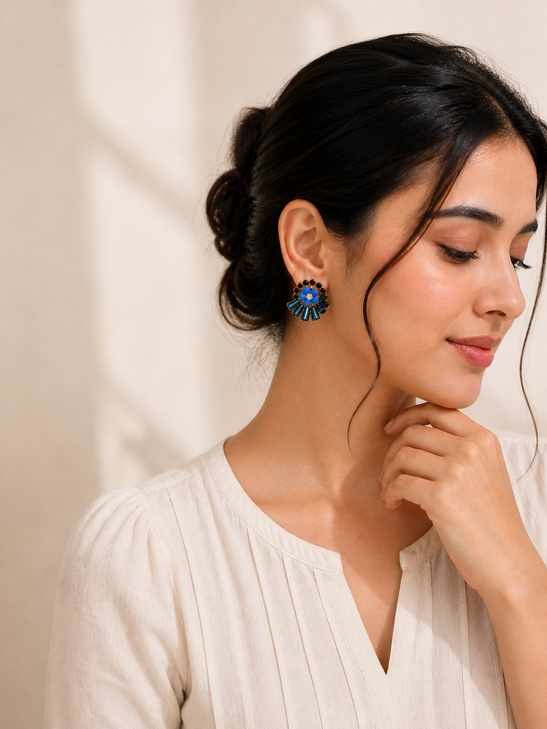 Trendy Crystal Earrings - Blue Black - Image 3